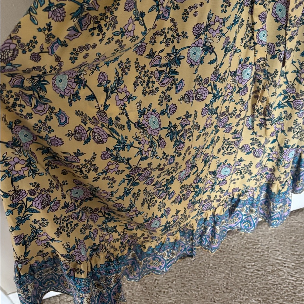 Aura Yellow Floral Maxi Dress with Blue Paisley Trim - Picture 6 of 7